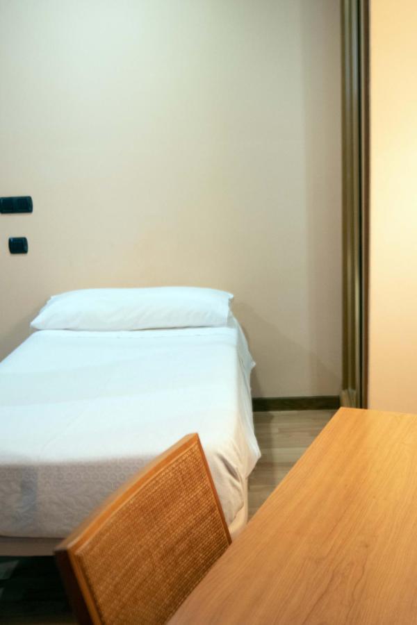 פוז Hotel Leyton מראה חיצוני תמונה