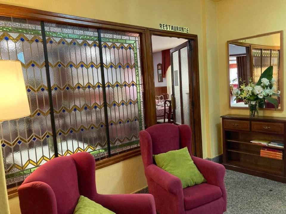 פוז Hotel Leyton מראה חיצוני תמונה